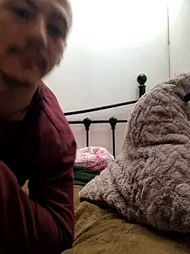 bbyxklaus online show from November 2025 01:20:01 AM