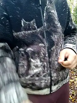 bbyxklaus online show from November 2025 08:20:02 AM