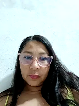Snapshot of Brilly69 chatting on October 2025 12:43:01 AM Brilly69 online show from October 2025 12:43:01 AM