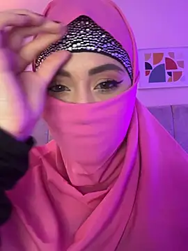 Snapshot of fatiima_ chatting on April 2026 07:11:02 PM fatiima online show from April 2026 07:11:02 PM
