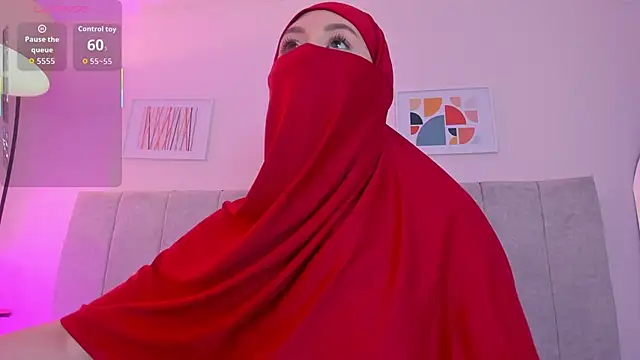 fatiima  online show from November 2025 07:03:01 PM