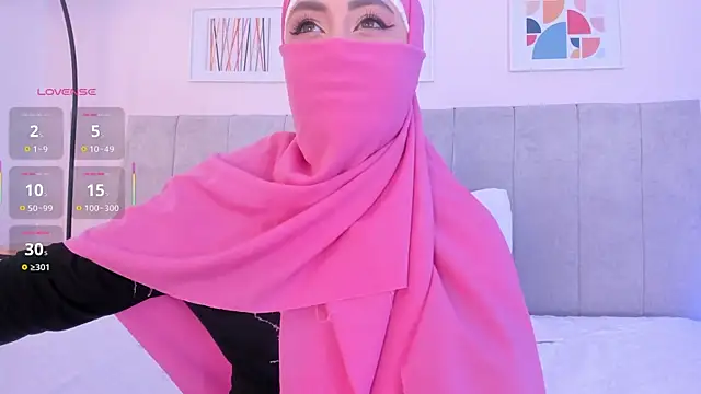 Snapshot of fatiima_ chatting on May 2026 07:11:01 PM fatiima online show from May 2026 07:11:01 PM