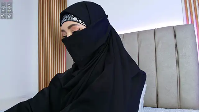 fatiima  online show from January 2026 01:37:01 PM