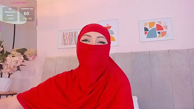 fatiima  online show from December 2025 07:03:02 PM