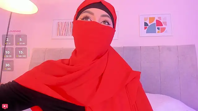 Snapshot of fatiima_ chatting on April 2026 07:09:02 PM fatiima online show from April 2026 07:09:02 PM
