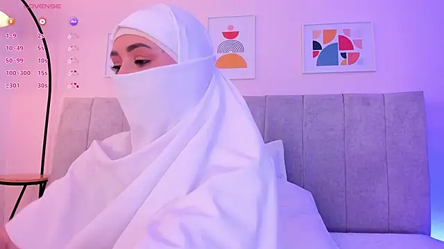 Snapshot of fatiima_ chatting on May 2026 07:24:02 PM fatiima online show from May 2026 07:24:02 PM