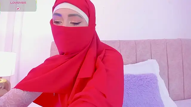 fatiima  online show from April 2026 02:31:01 PM