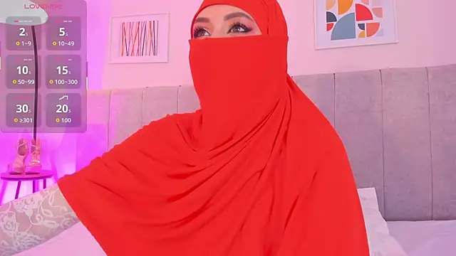 fatiima  online show from December 2025 07:04:01 PM