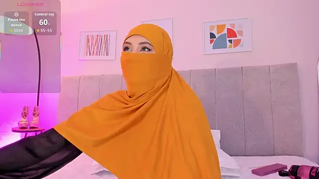 fatiima  online show from November 2025 07:08:01 PM