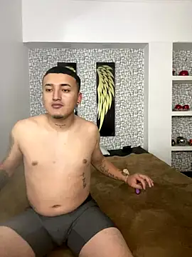 Demon foxes online show from November 2025 08:01:02 PM