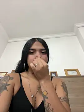 Demon foxes online show from November 2025 08:31:01 PM