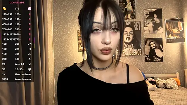 Snapshot of ForeTiff chatting on November 2025 08:20:02 PM ForeTiff online show from November 2025 08:20:02 PM