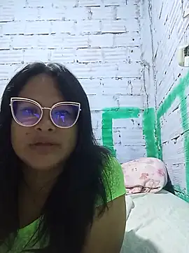 celeste122595 online show from June 2026 04:31:02 AM