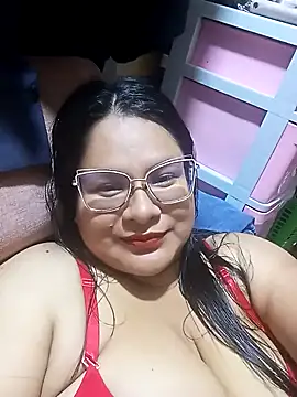 celeste122595 online show from November 2025 03:06:02 AM