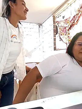 Snapshot of celeste122595 chatting on November 2025 03:15:01 PM celeste122595 online show from November 2025 03:15:01 PM