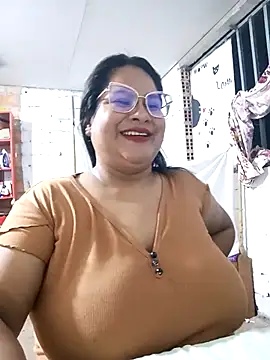 celeste122595 online show from November 2025 03:17:02 AM