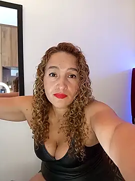 MilfTammyJones69 online show from October 2025 07:35:02 PM