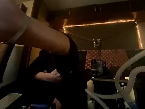 Snapshot of juancarloshunnit chatting on November 2025 01:59:02 PM juancarloshunnit online show from November 2025 01:59:02 PM