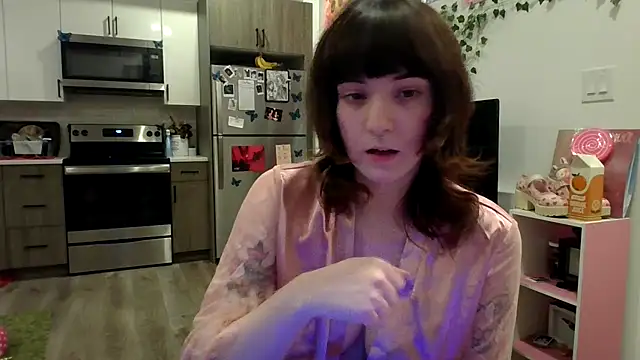 Snapshot of Trickylucy555 chatting on November 2025 09:34:01 AM Trickylucy555 online show from November 2025 09:34:01 AM