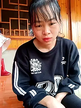 Snapshot of Ana-Li- chatting on October 2025 03:31:02 AM Ana-Li- online show from October 2025 03:31:02 AM