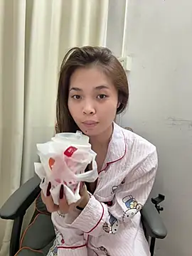 aaaaawhate online show from February 2026 11:10:02 AM