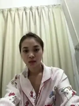 aaaaawhate online show from February 2026 04:01:01 AM