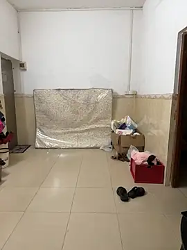 aaaaawhate online show from November 2025 11:47:02 AM