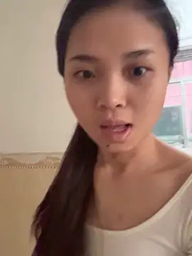 aaaaawhate online show from December 2025 07:44:01 AM