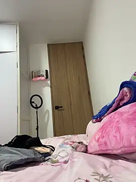 violeta365 online show from November 2025 05:17:02 PM