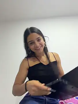 Snapshot of violeta365 chatting on June 2026 02:51:01 PM violeta365 online show from June 2026 02:51:01 PM