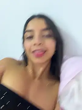 violeta365 online show from April 2026 08:04:02 PM