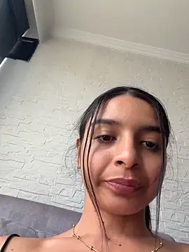 violeta365 online show from April 2026 06:10:01 PM