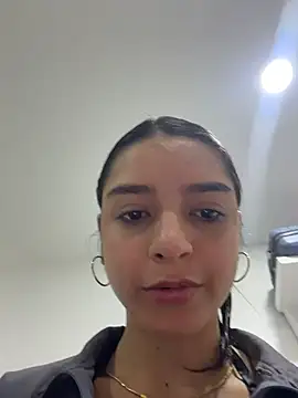 Snapshot of violeta365 chatting on June 2026 05:08:02 PM violeta365 online show from June 2026 05:08:02 PM