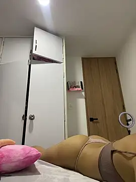 violeta365 online show from November 2025 11:31:02 PM