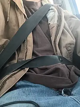 Snapshot of SirDirty34 chatting on December 2025 11:17:02 PM SirDirty34 online show from December 2025 11:17:02 PM