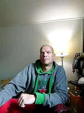 Kinky Play1 online show from October 2025 07:22:02 AM