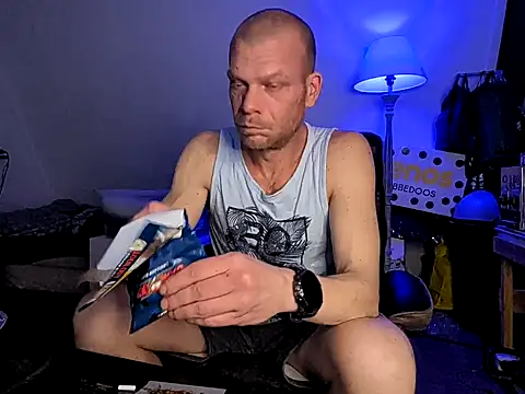 Kinky Play1 online show from February 2026 07:26:01 PM