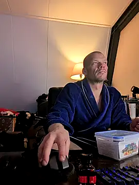 Kinky Play1 online show from January 2026 08:03:01 PM