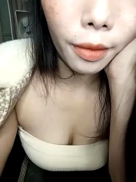 Fish yellow online show from November 2025 03:34:02 AM