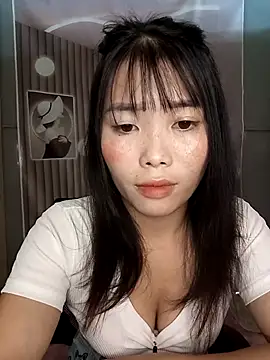 Fish yellow online show from November 2025 03:54:01 AM