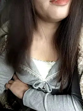 Fish yellow online show from November 2025 10:42:02 PM