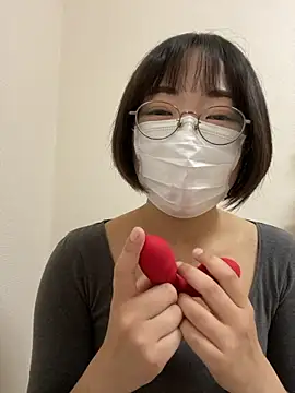 Yurika oO online show from November 2025 12:47:02 AM