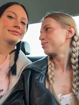 kira mia online show from March 2026 03:46:01 PM