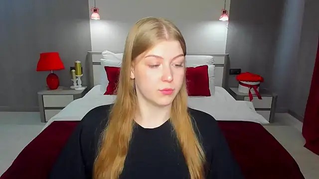 Snapshot of Stella_Light chatting on June 2026 12:49:01 PM Stella Light online show from June 2026 12:49:01 PM
