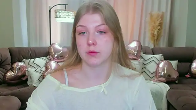 Stella Light online show from March 2026 04:23:01 AM