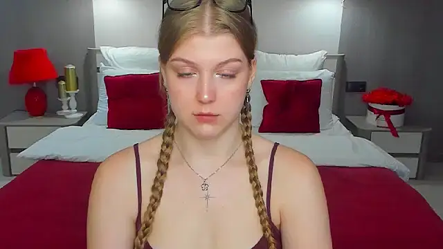 Snapshot of Stella_Light chatting on July 2026 04:59:01 AM Stella Light online show from July 2026 04:59:01 AM