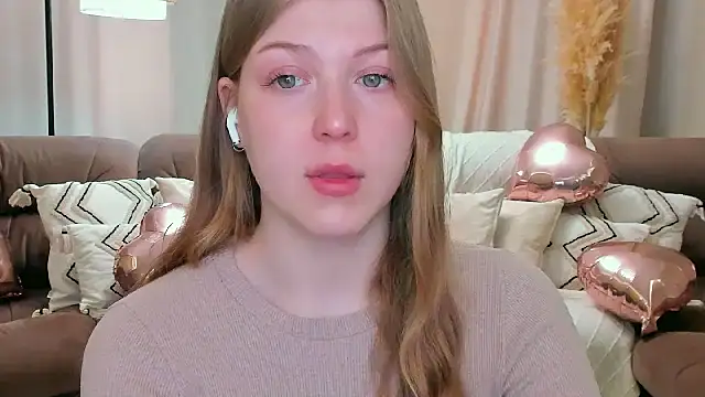 Stella Light online show from February 2026 04:55:01 AM