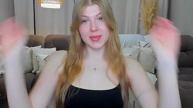 Stella Light online show from May 2026 04:42:02 AM