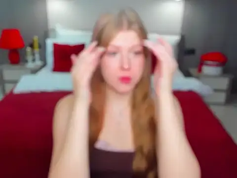 Stella Light online show from November 2025 11:38:02 AM