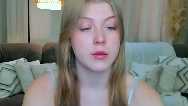 Snapshot of Stella_Light chatting on July 2026 11:21:01 AM Stella Light online show from July 2026 11:21:01 AM